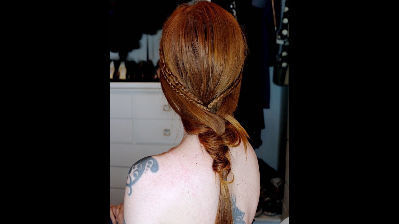 Julia Petit Passo a Passo Trança Princesa - Cabelo