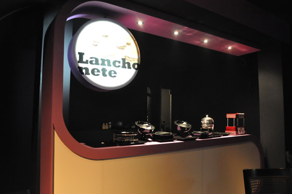 cz-festa-15-anos-sofia-del-prado-decoracao-casa-tua-13