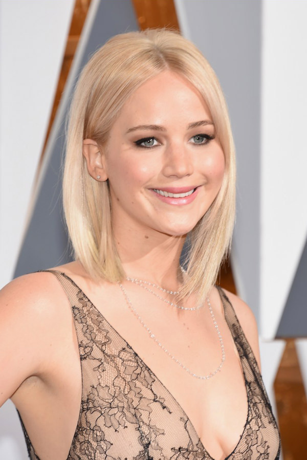 beleza-jennifer-lawrence-oscars-2016-red-carpet