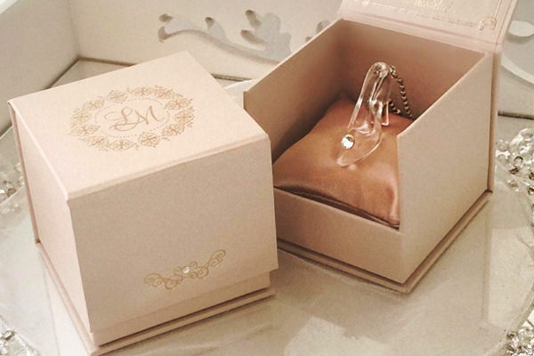 cz-festa-15-anos-larissa-manoela-s-cards-save-the-date