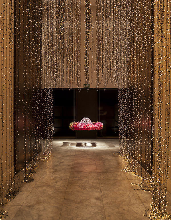 festa-de-15-anos-decoracao-adriana-malouf-buffet-vivi-barros-moveis-cem-por-cento-eventos-flores-andre-predotti-doces-daniele-andrade1