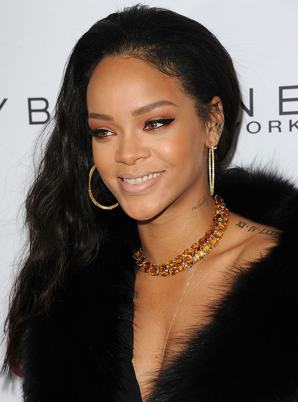 Make Rihanna, Maquiagens Rihanna, Make Riri, Delineado Rihanna